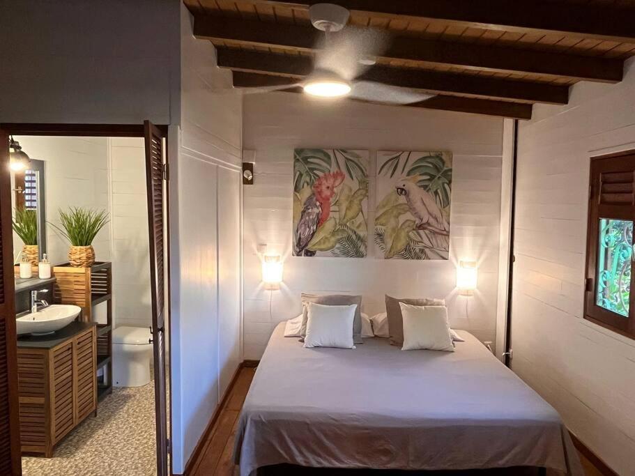 Bungalow Avec Jacuzzi Privatif Villa Сент-Роз Екстериор снимка